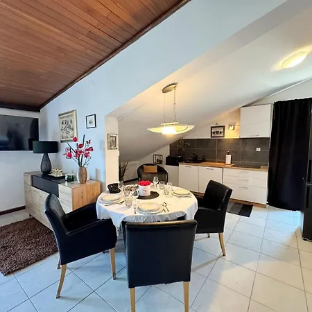 Lure By Interhome * Silo (Krk)