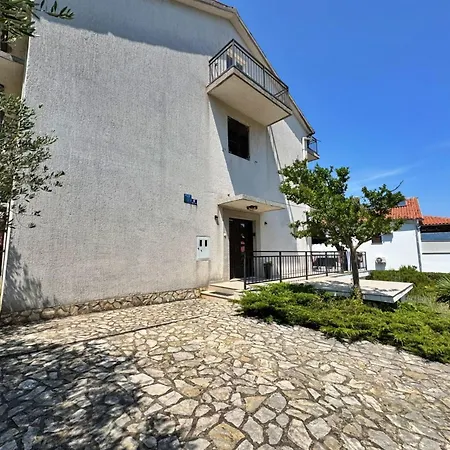 Lure By Interhome * Silo (Krk)