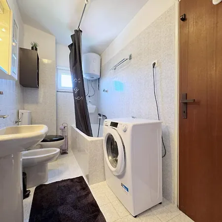 Lure By Interhome * Silo (Krk)
